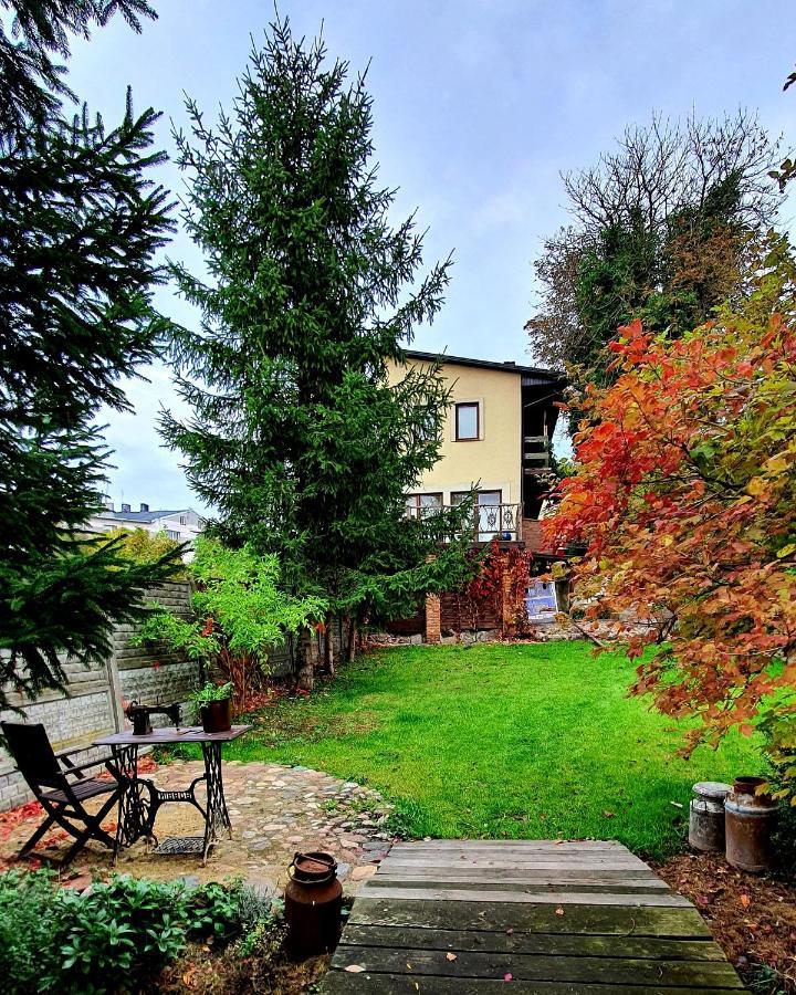Babie Lato B&B Uniejow Bagian luar foto