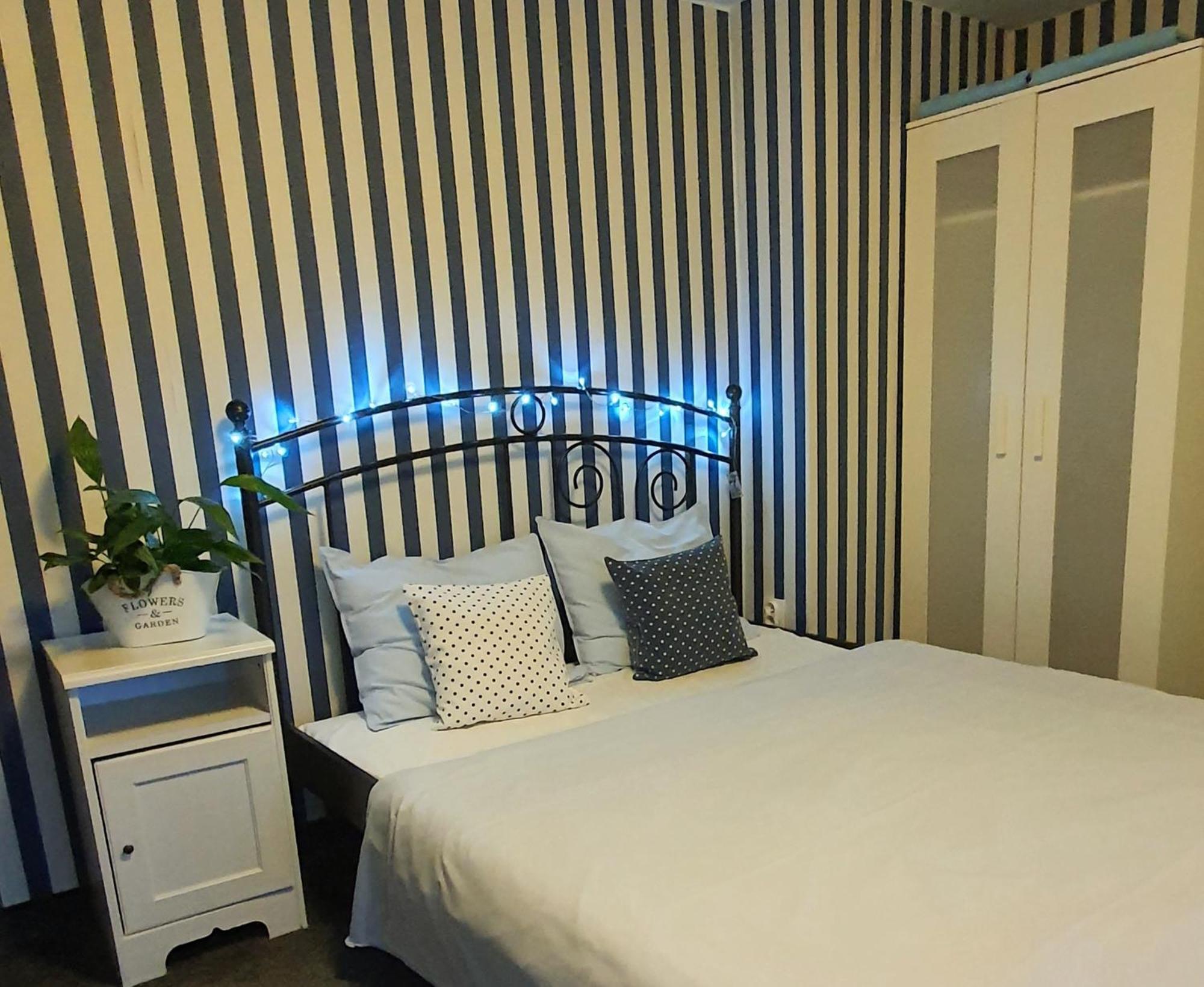 Babie Lato B&B Uniejow Ruang foto