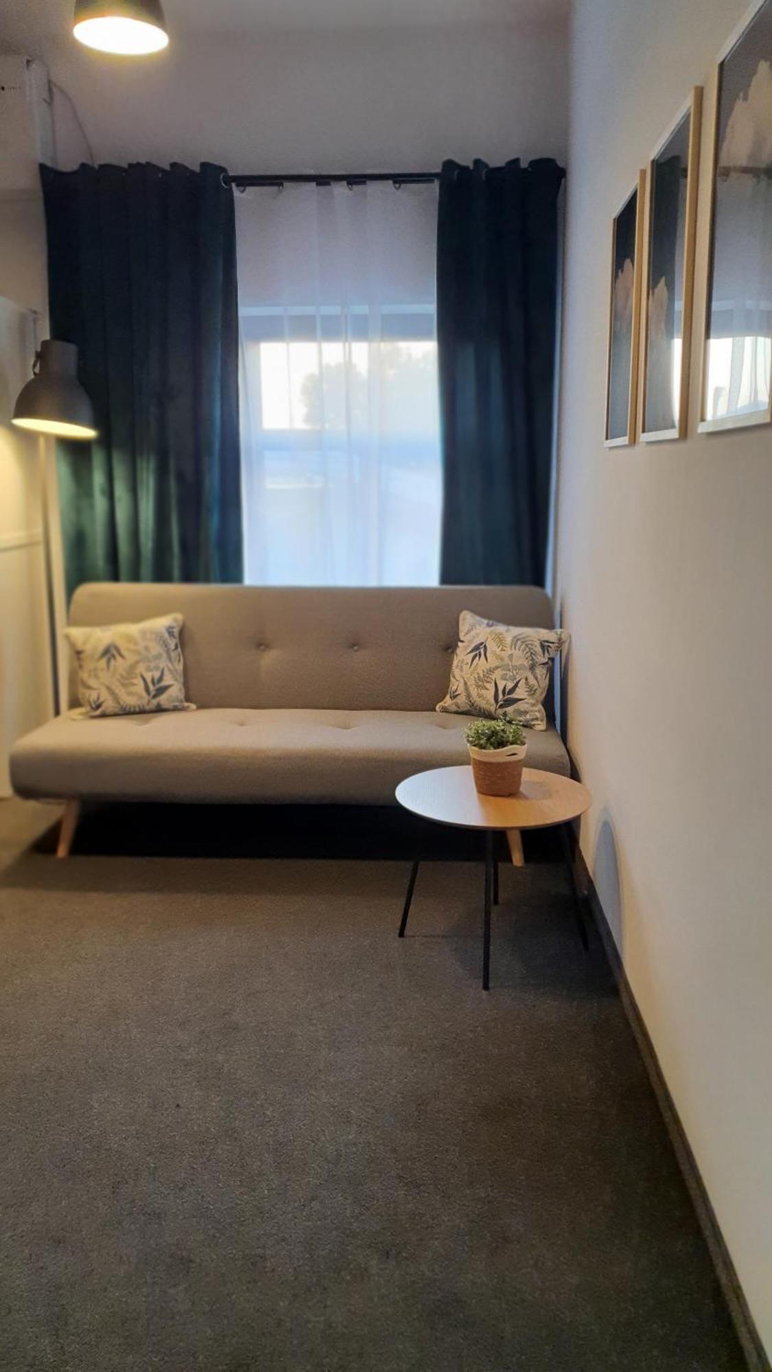 Babie Lato B&B Uniejow Ruang foto