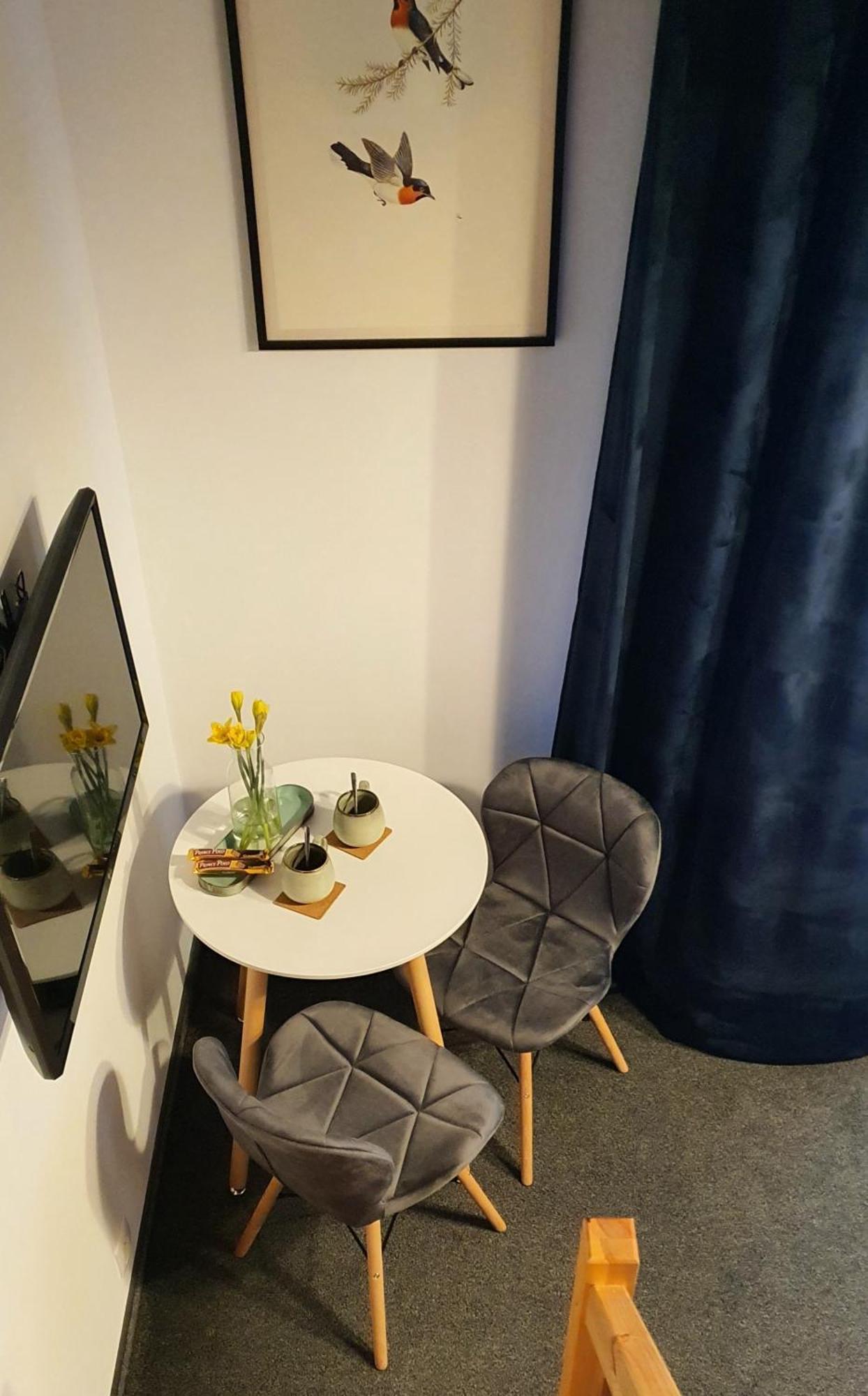Babie Lato B&B Uniejow Ruang foto